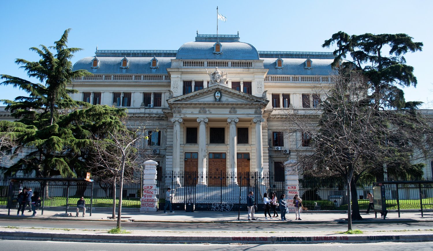 La Legislatura bonaerense retoma comisiones con una agenda acotada - Diario Hoy En la noticia